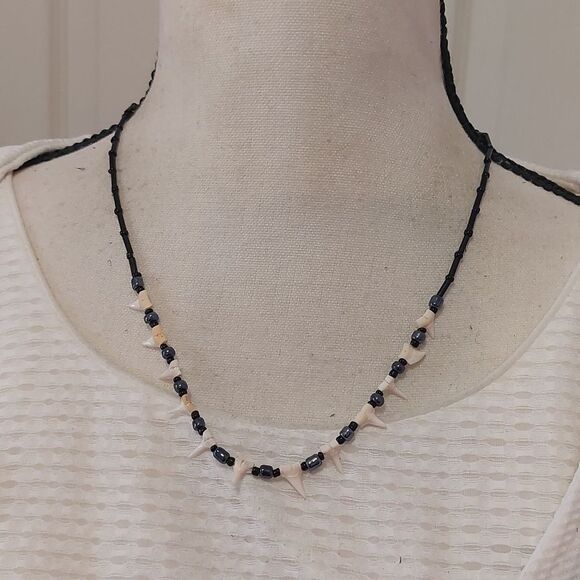 Artisan Shark Tooth Teeth Necklace - Picture 1 of 6